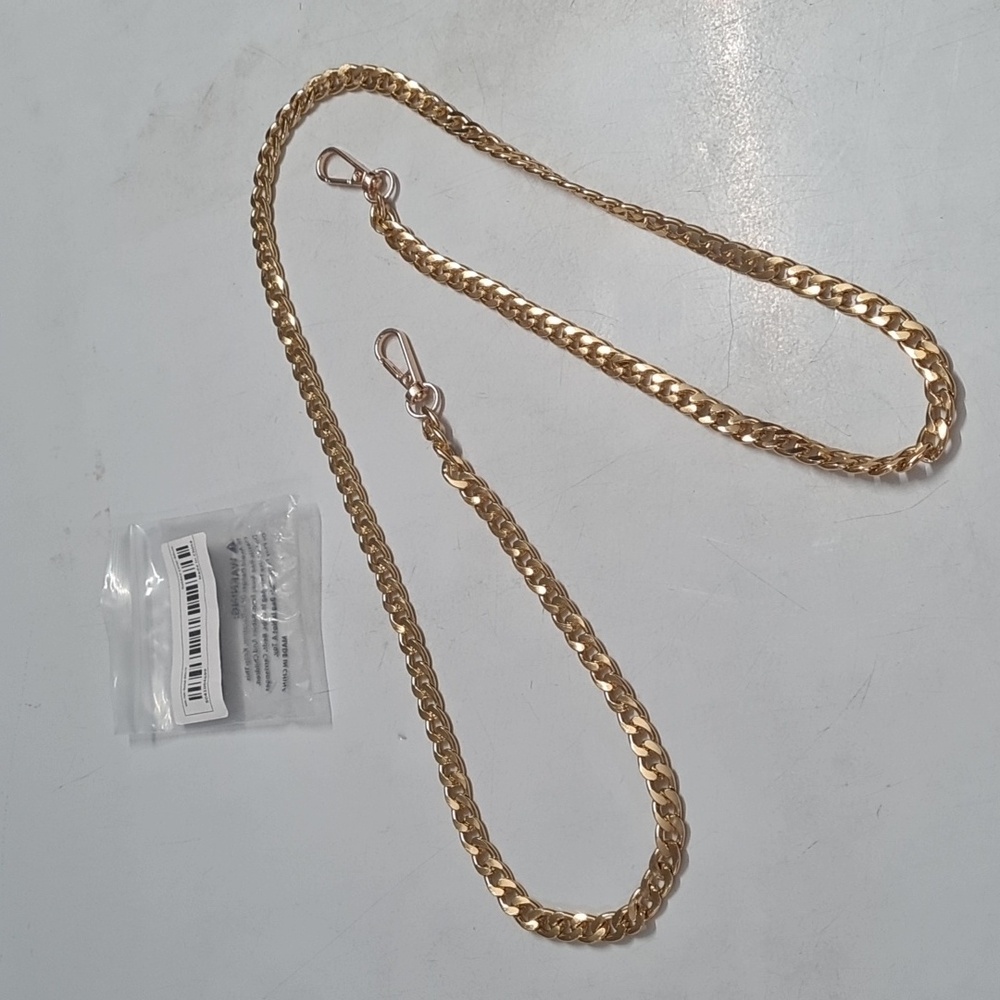 NEW Unbranded CROSSBODY CHAIN